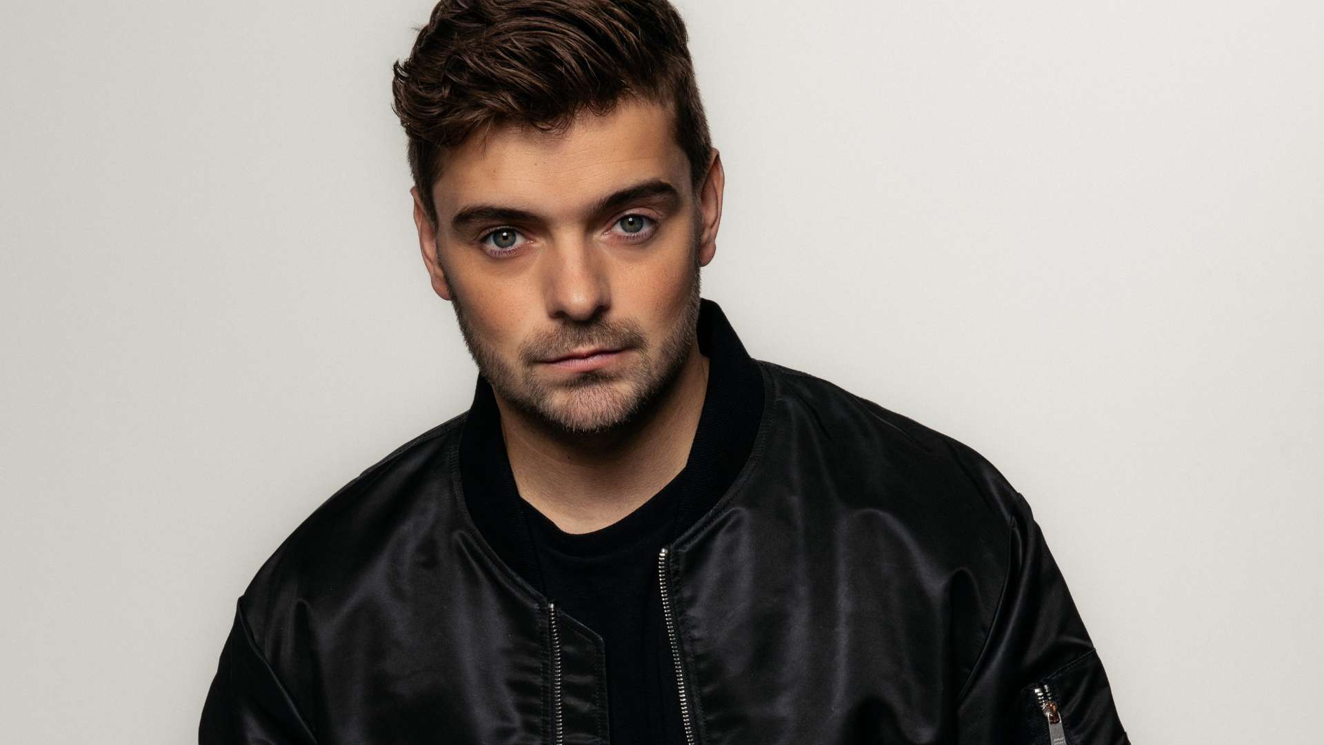 To &nu;έ&omicron; &tau;&rho;&alpha;&gamma;&omicron;ύ&delta;&iota; &tau;&omicron;&upsilon; Martin Garrix,Mad!