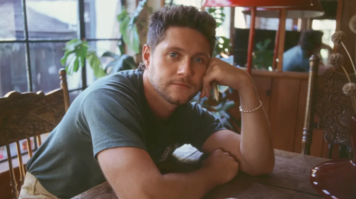Ο Niall Horan Μόλις Κυκλοφόρησε το Νέο του Άλμπουμ “Dinner Party”!