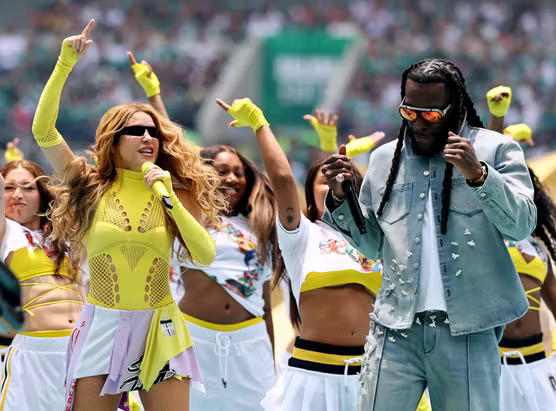 «Τρέλανε» τον κόσμο η Shakira, στην τελετή έναρξης του Μουντιάλ
