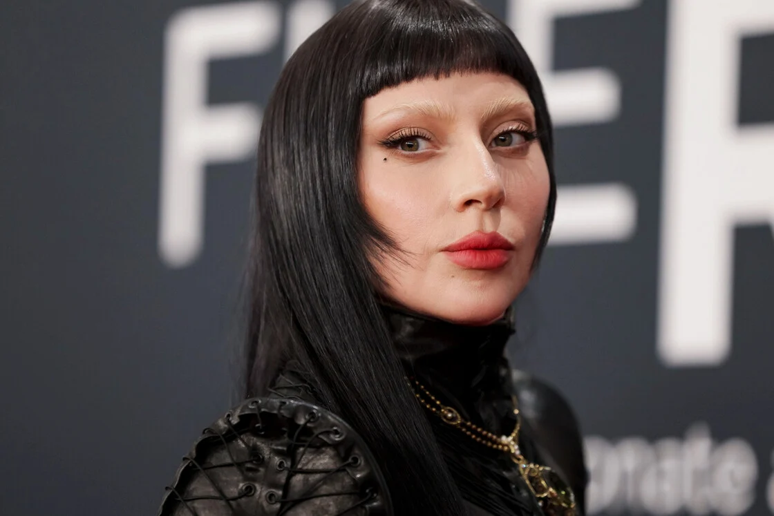 H Lady Gaga έγινε μητέρα!Οι πρώτες φωτογραφίες με το νεογέννητο!