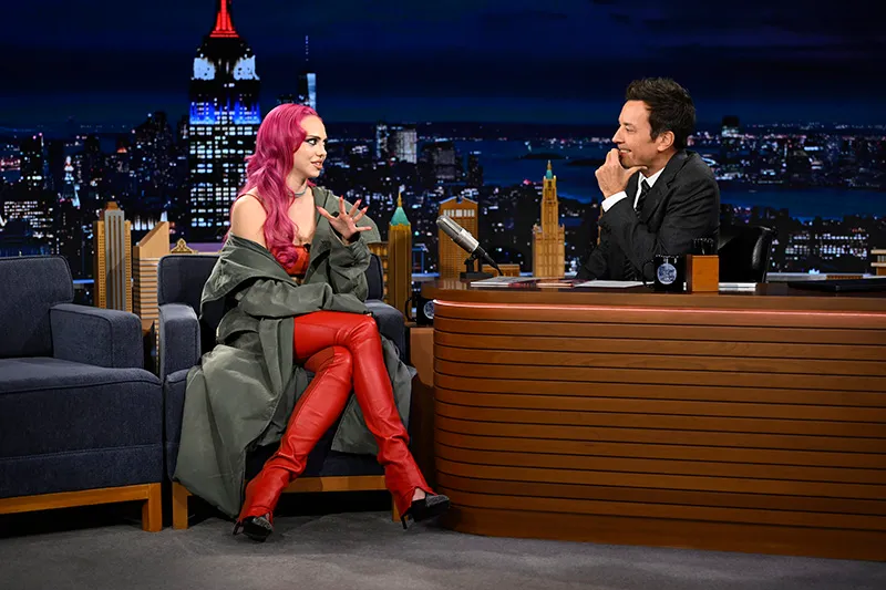 Η εμφάνιση της ADÉLA στον Jimmy Fallon που κάνει τον γύρο του διαδικτύου!